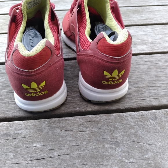 Adidas running shoes - Picture 5 of 6